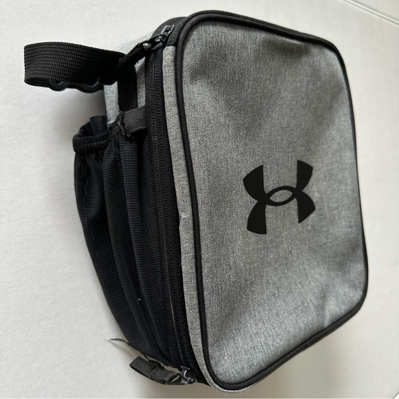 Under Armour Scrimmage 3 Insulated Lunch Box - Grey Heather - Crush Resistant - Picture 5 of 6
